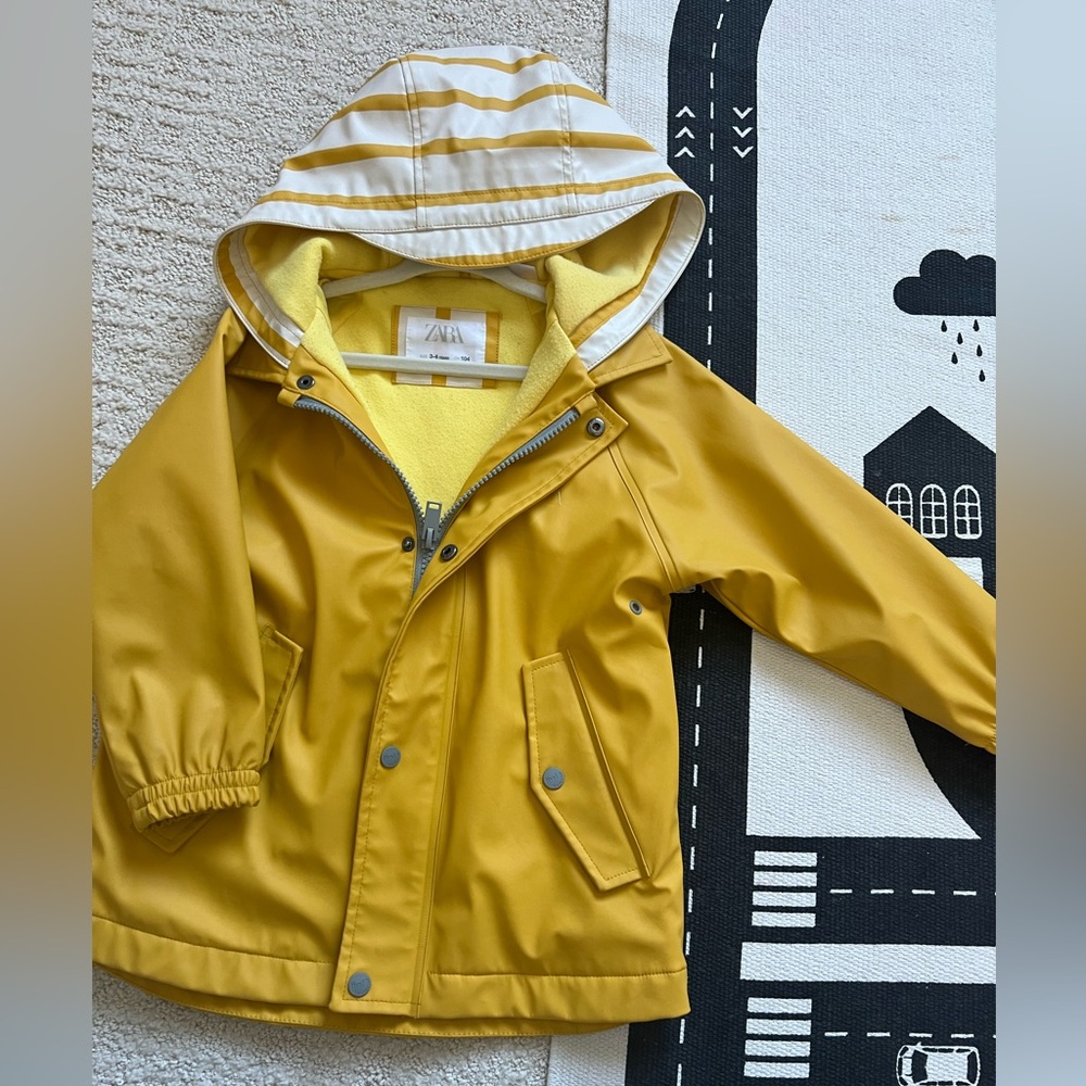 Zara Kids Yellow Raincoat - Size 3-4 Years (104 cm)